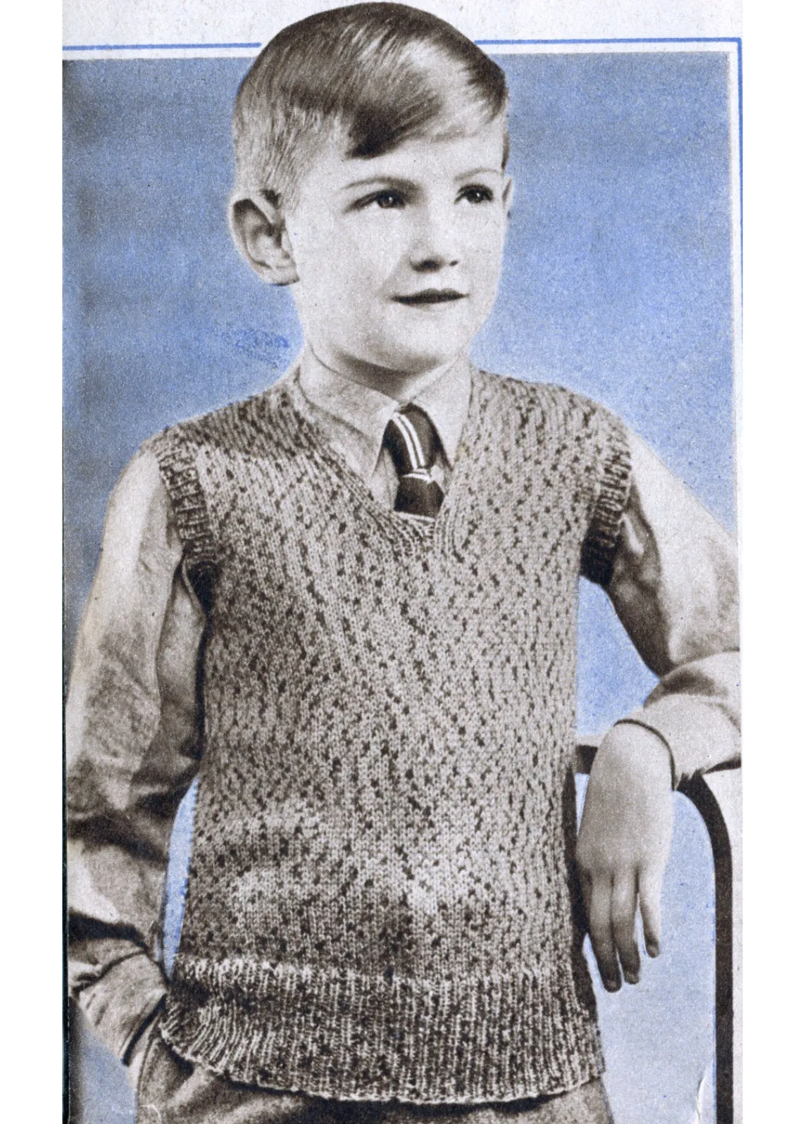 1930s Home Notes Knitting Pattern Booklet • 16 Pages
