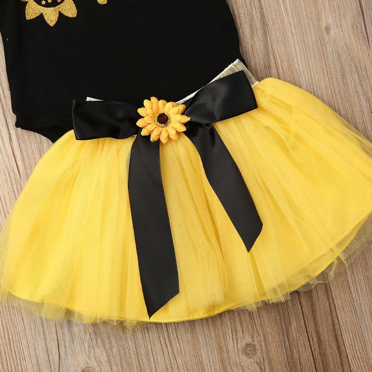 3 Pcs FLORAL SHORTS OUTFIT