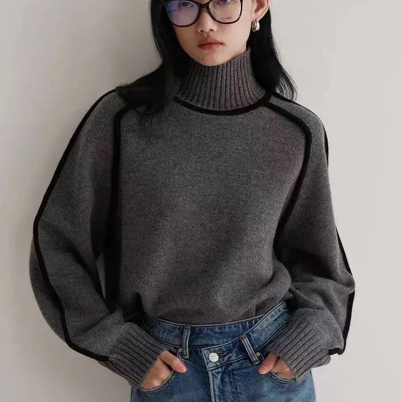 ANOA-TURTLENECK SWEATER – REFINED AND COMFORTABLE