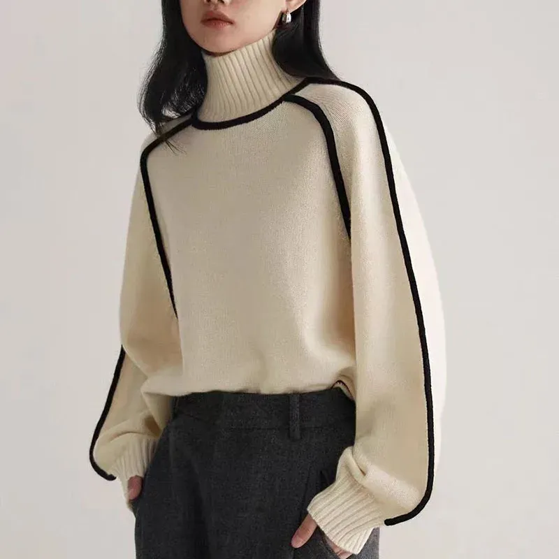ANOA-TURTLENECK SWEATER – REFINED AND COMFORTABLE