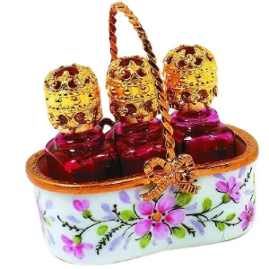 Basket w 3 Perfume Bot-Tles Home es