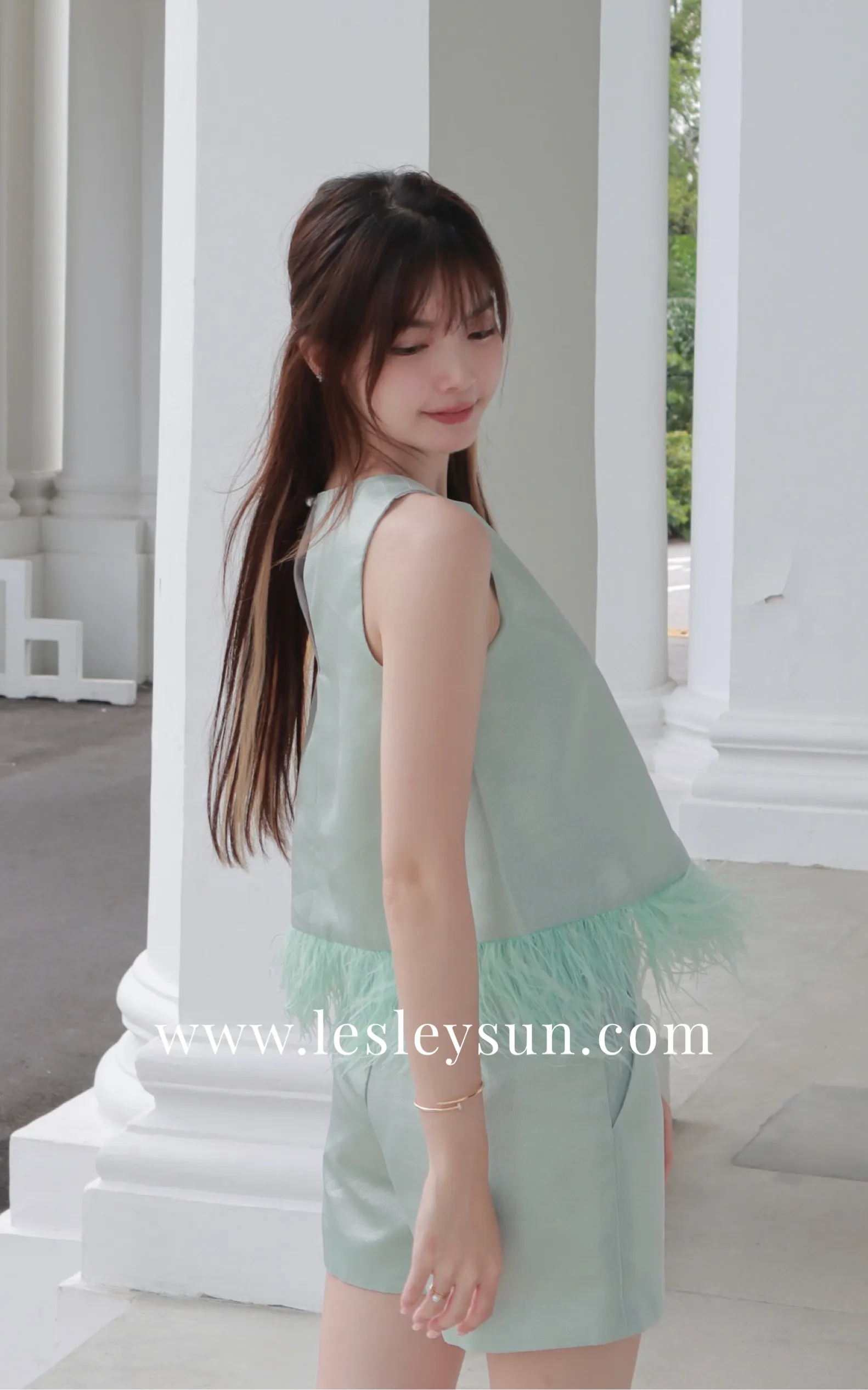Bayna Feather Setwear
