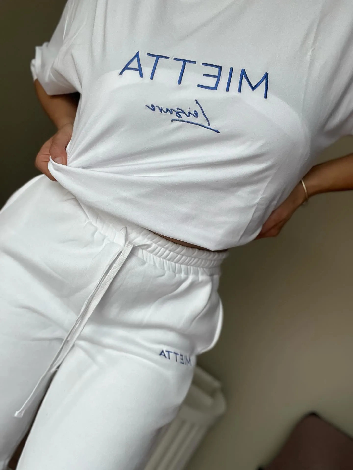 Botanical Over sized T - White