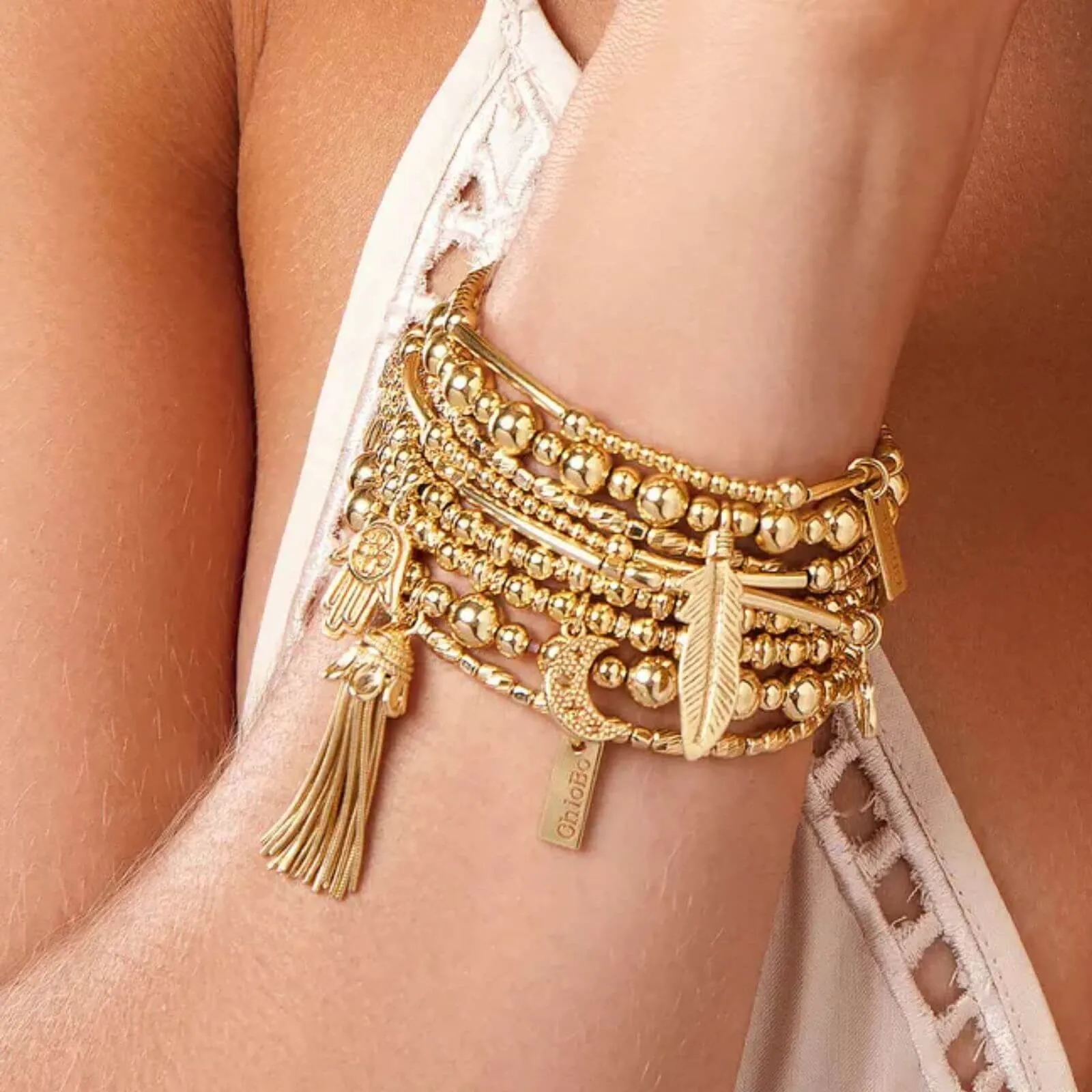 ChloBo Small Ball Feather Bracelet - Gold