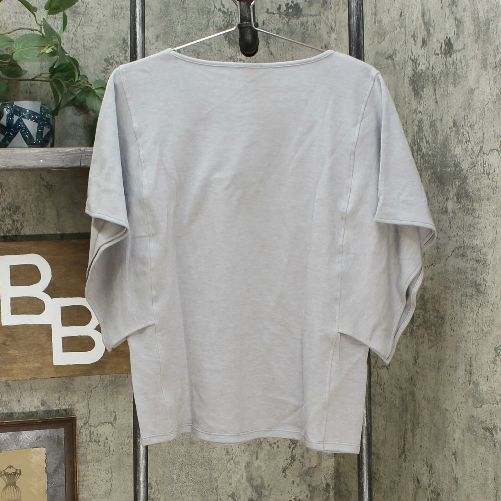 Comfort Code Double Jersey Flutter-Sleeve Top