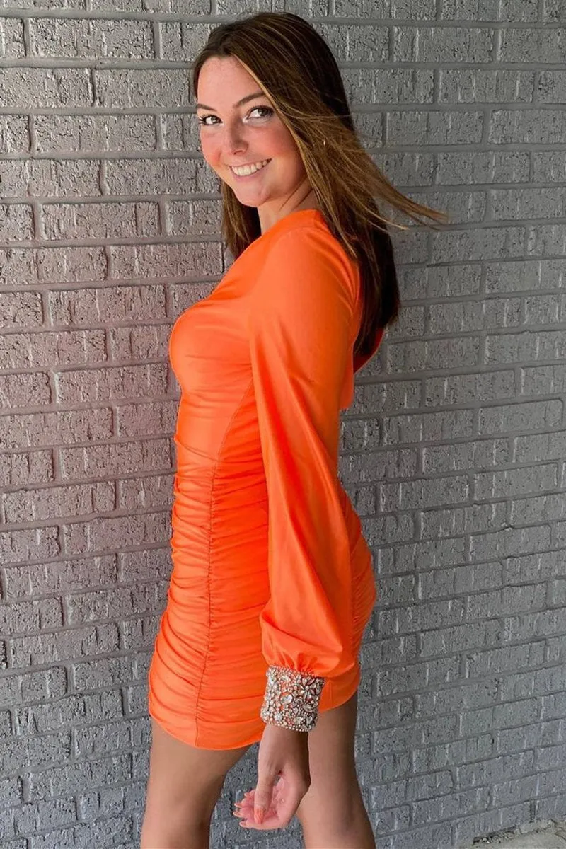 Elegant Long Sleeves Short Homecoming Dresses