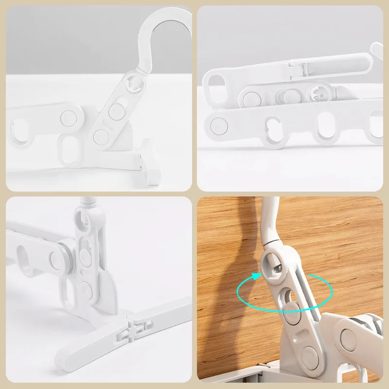 Foldable and portable hanger – Ideal for travel 
