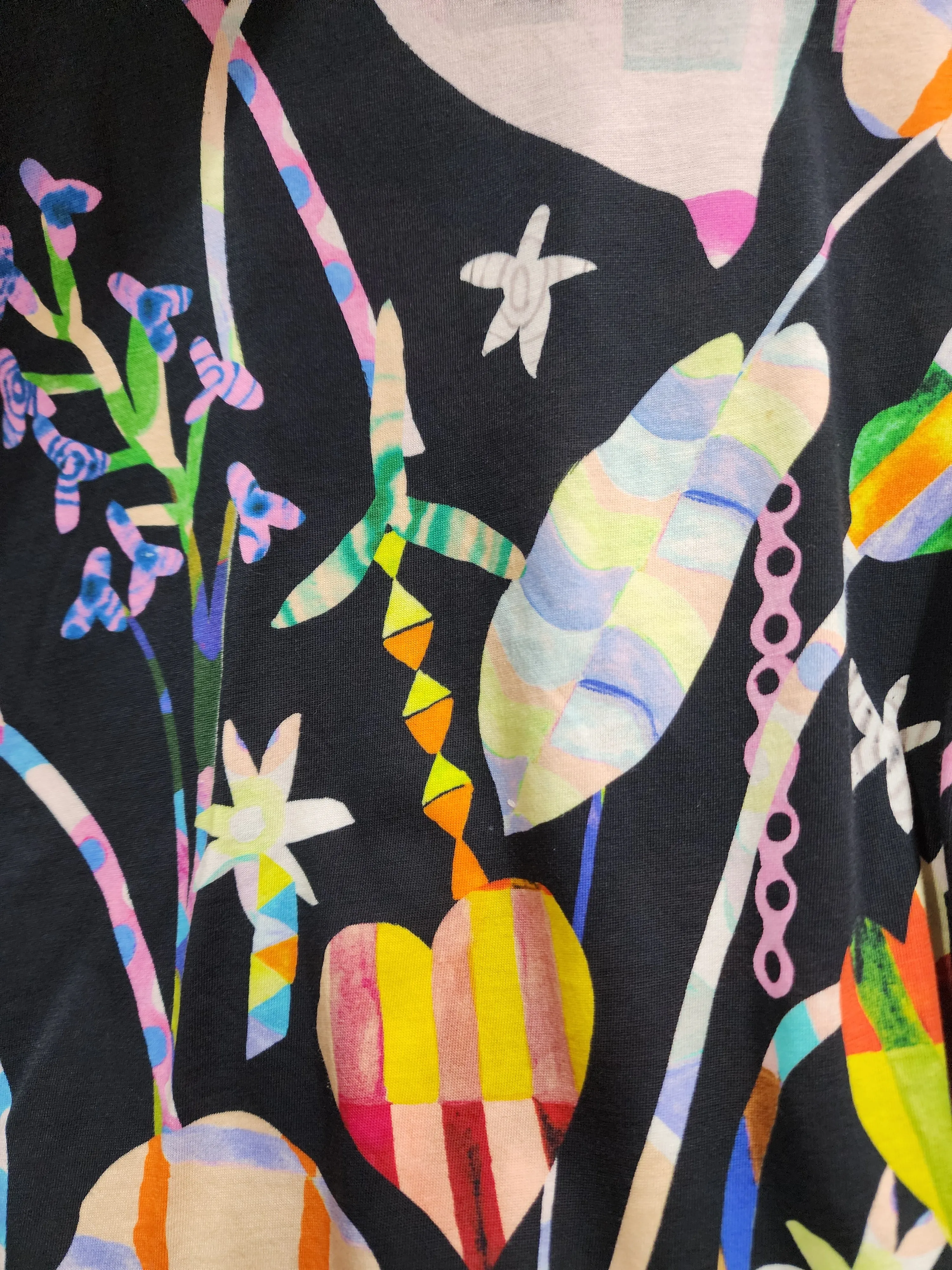 Gorman unique colourful tee shirt size 8