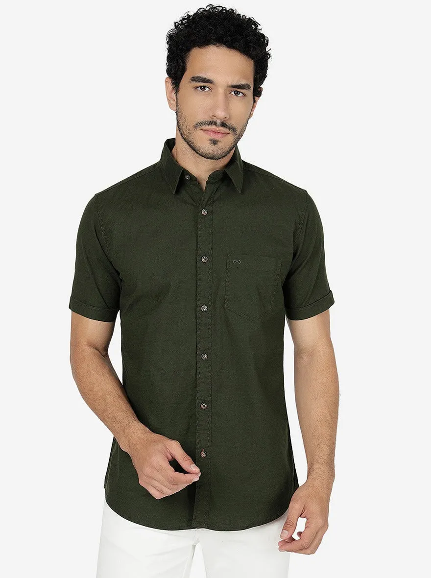 Green Solid Slim Fit Casual Shirt | JadeBlue