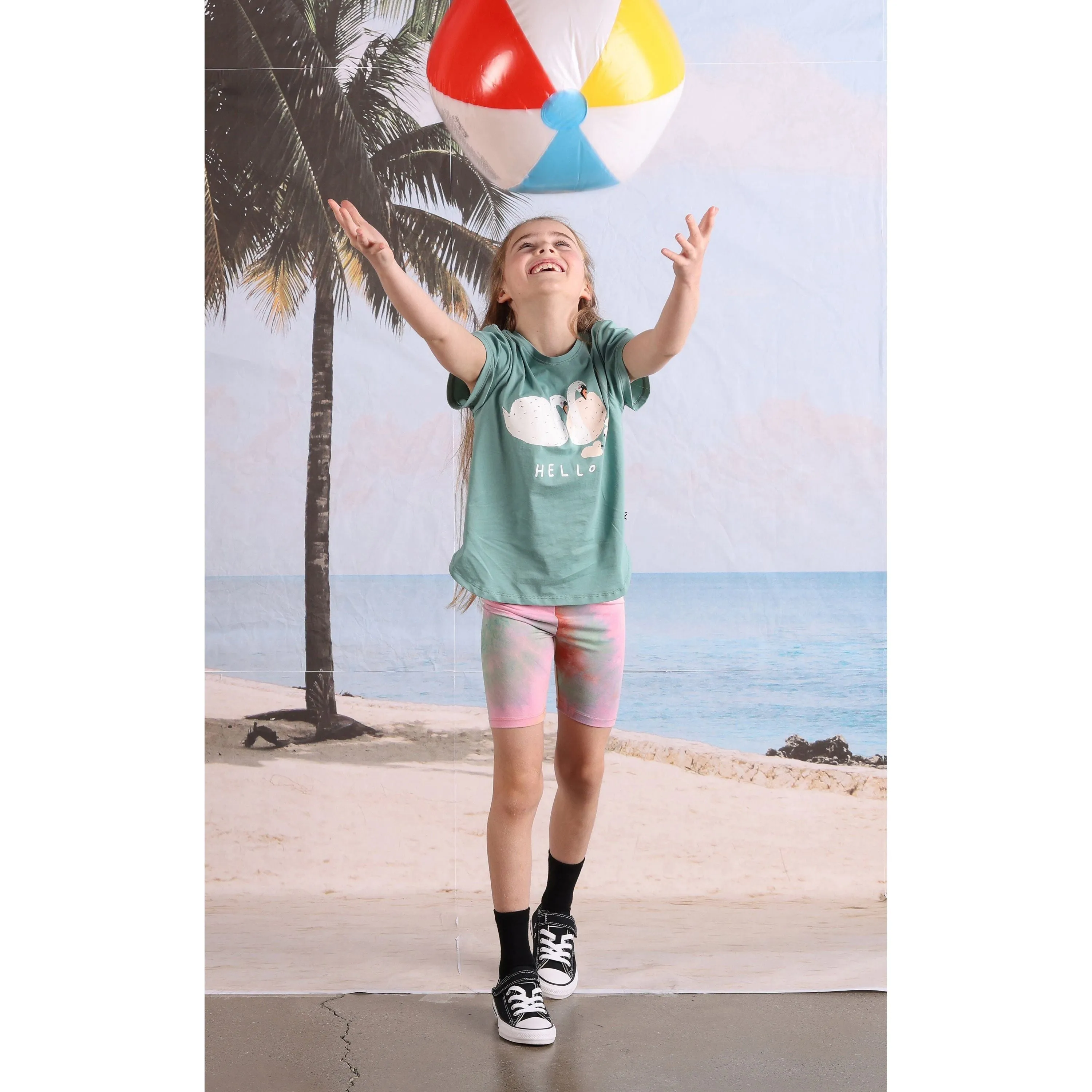 Hello Swan Tee- Emerald