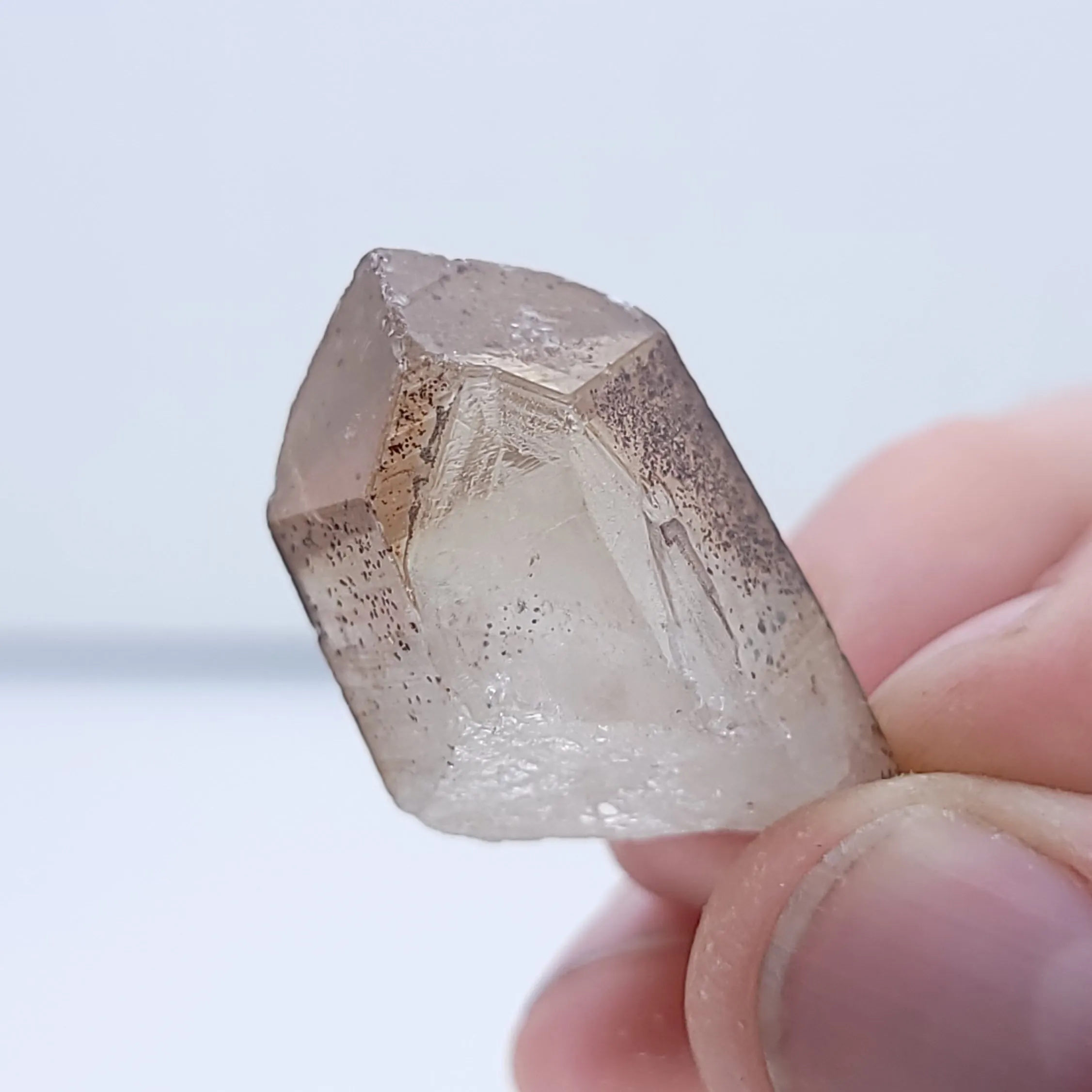 Hematite Quartz. 13.8g