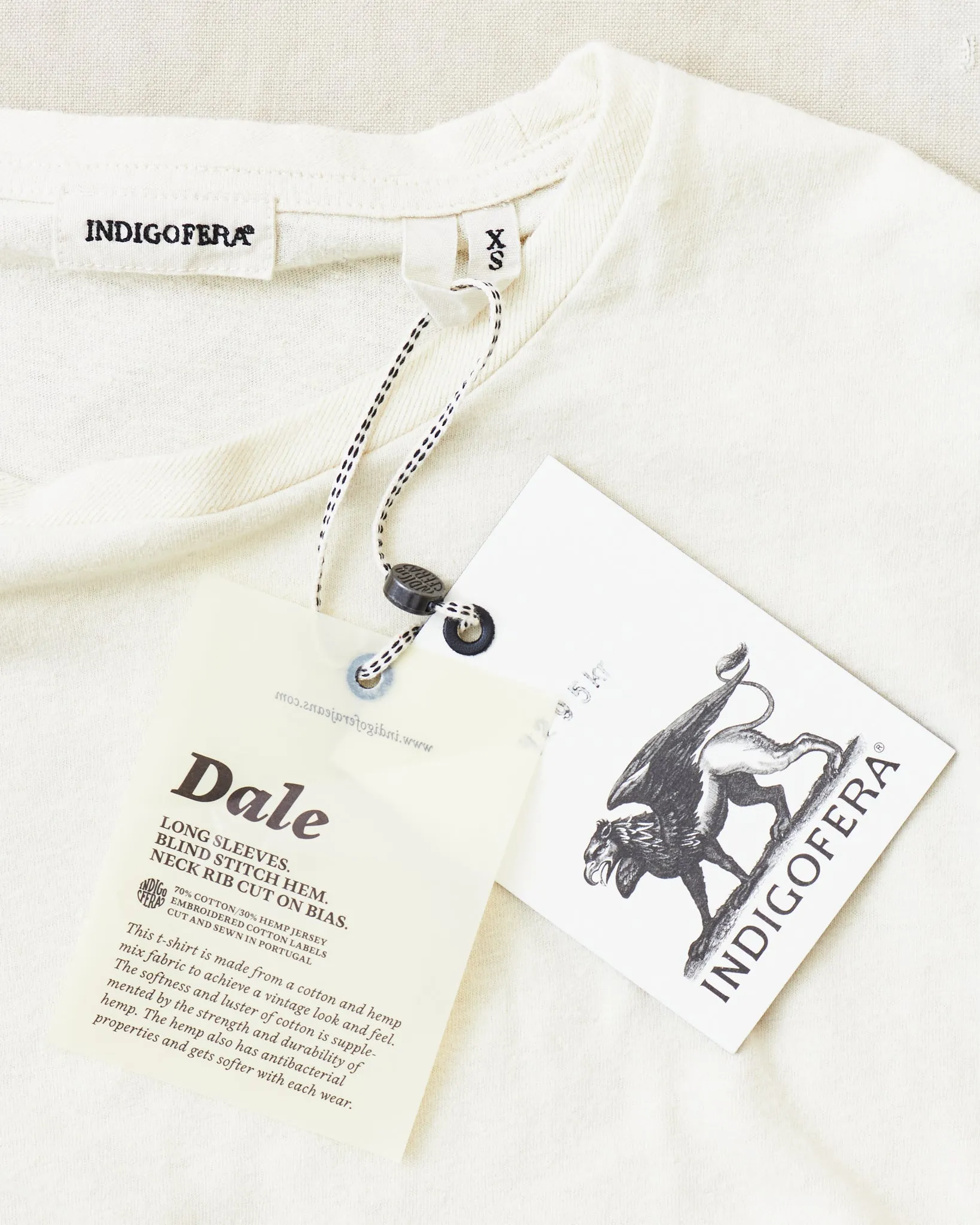 Indigofera Dale Sweater Vintage White / Marshall Black