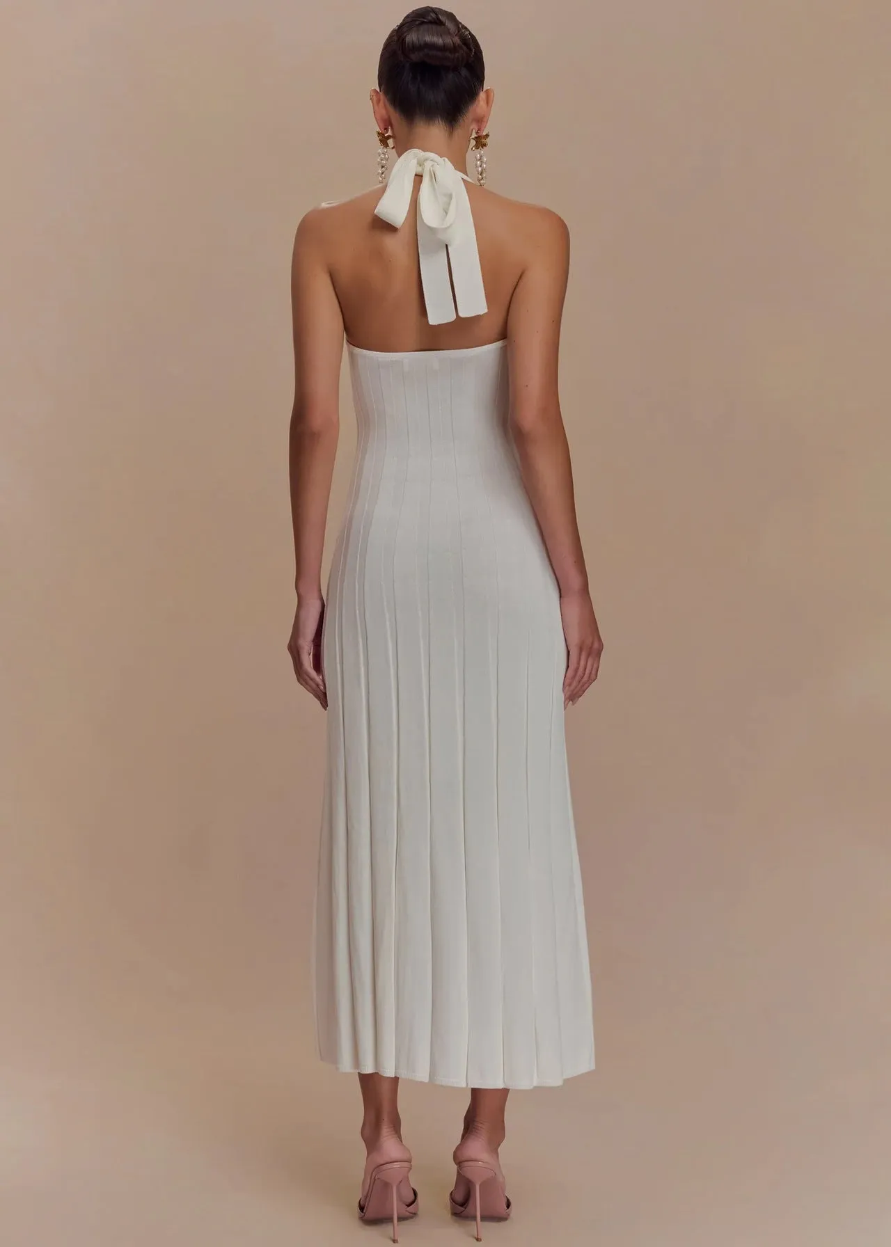 Liora – Halter Tie-Back Knit Midi Dress
