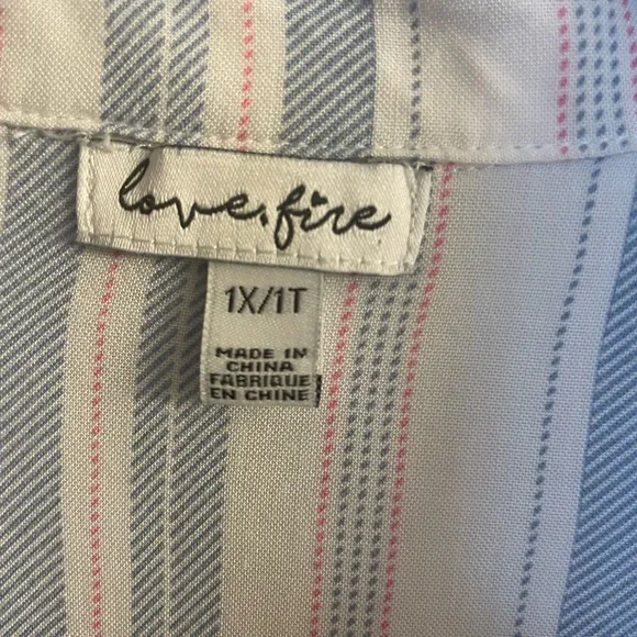Love, Fire Women’s 1XL/T Shorts &amp; Shirt Set Very Thin &amp; Soft, Like New