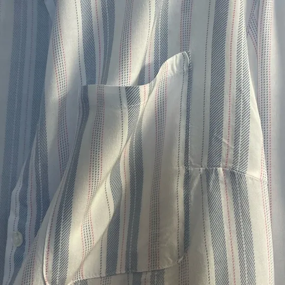 Love, Fire Women’s 1XL/T Shorts &amp; Shirt Set Very Thin &amp; Soft, Like New