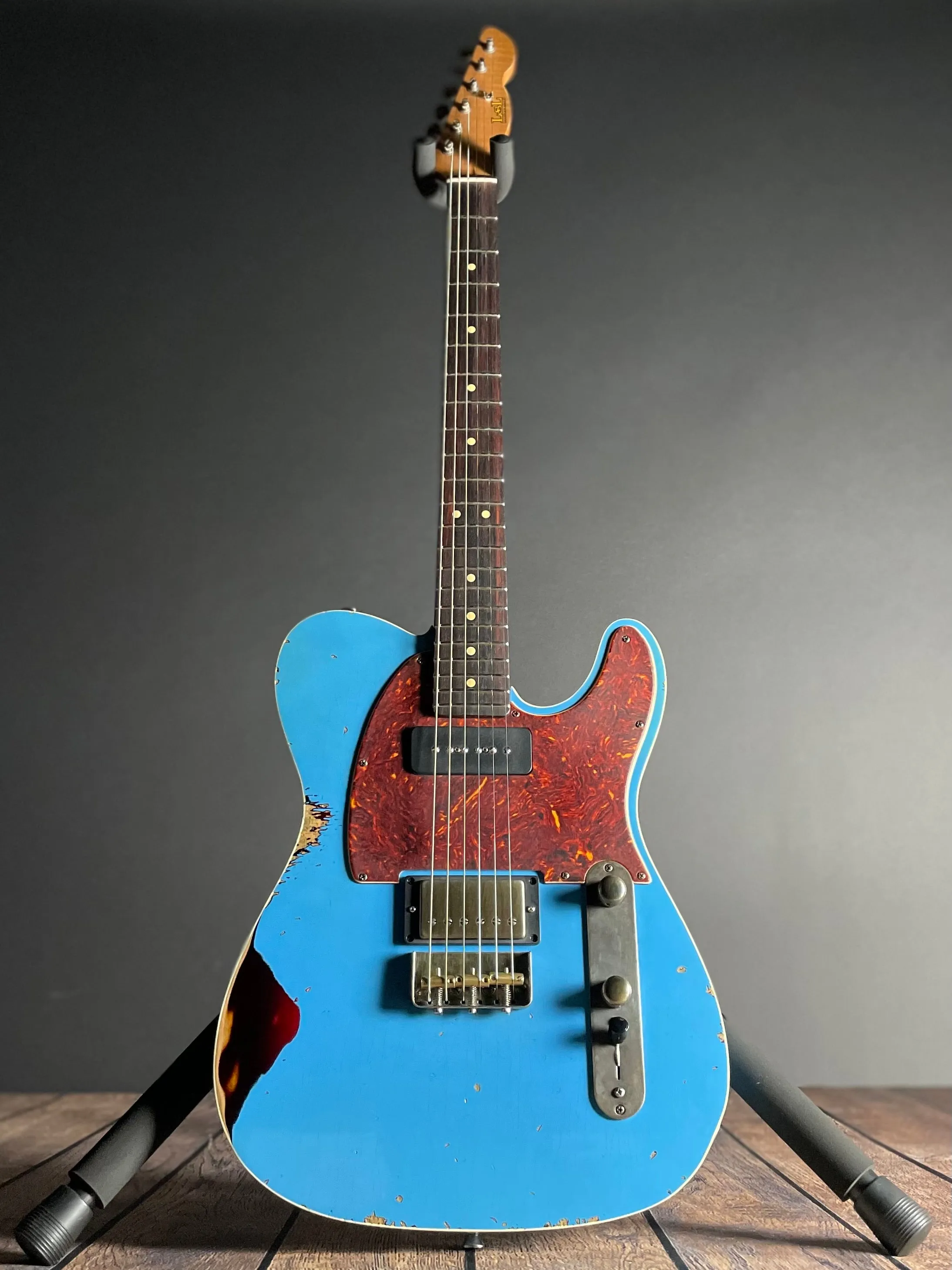 LsL Instruments BadBone 290 "Molokai", Rosewood- Desoto Blue over 3TSB (7lbs 8oz)