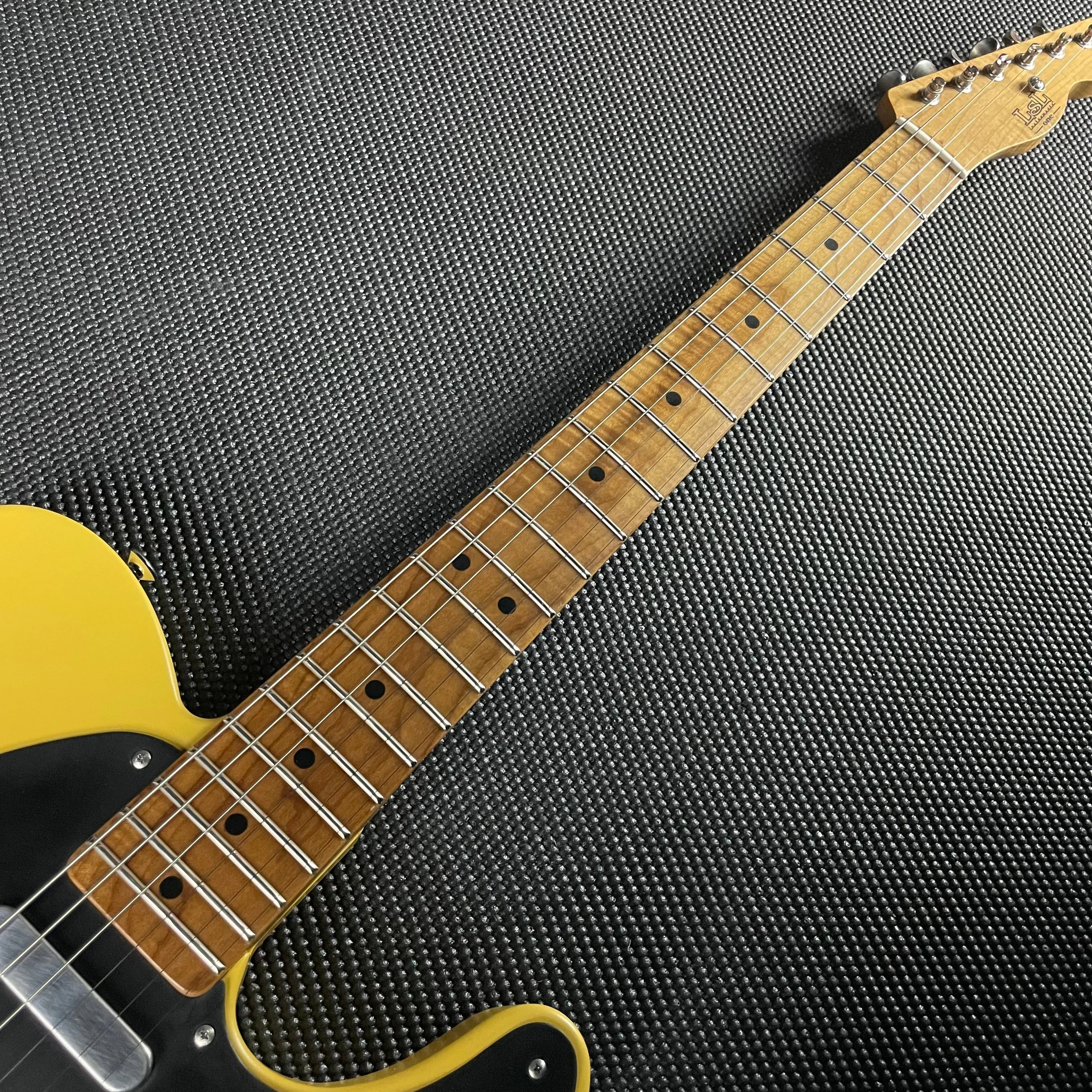 LsL Instruments T Bone ONE B, Roasted Maple- Butterscotch (B-Stock)