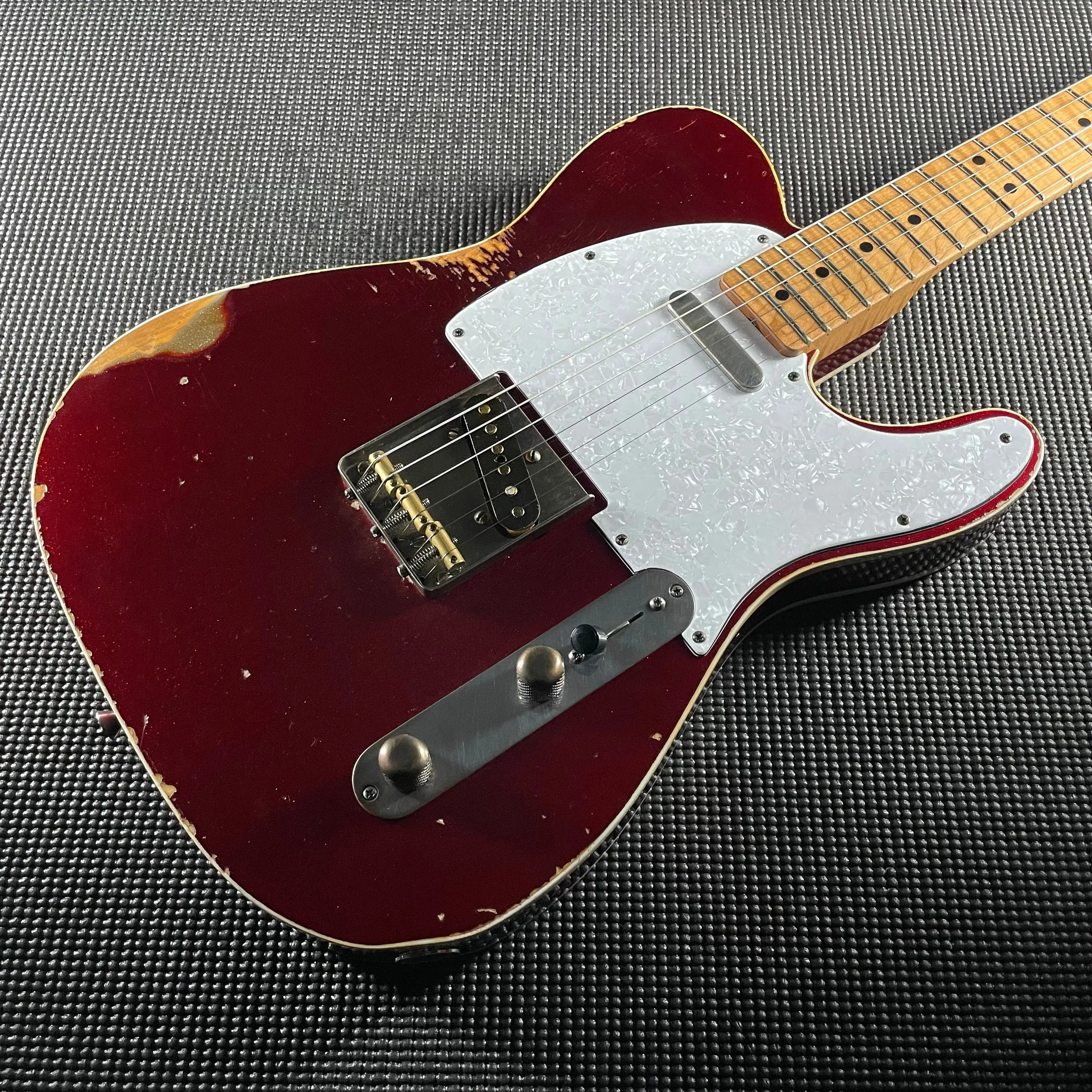 LsL Instruments T Bone "Crimson", Roasted Maple- Candy Apple Red over 3TSB (7lbs 15oz)
