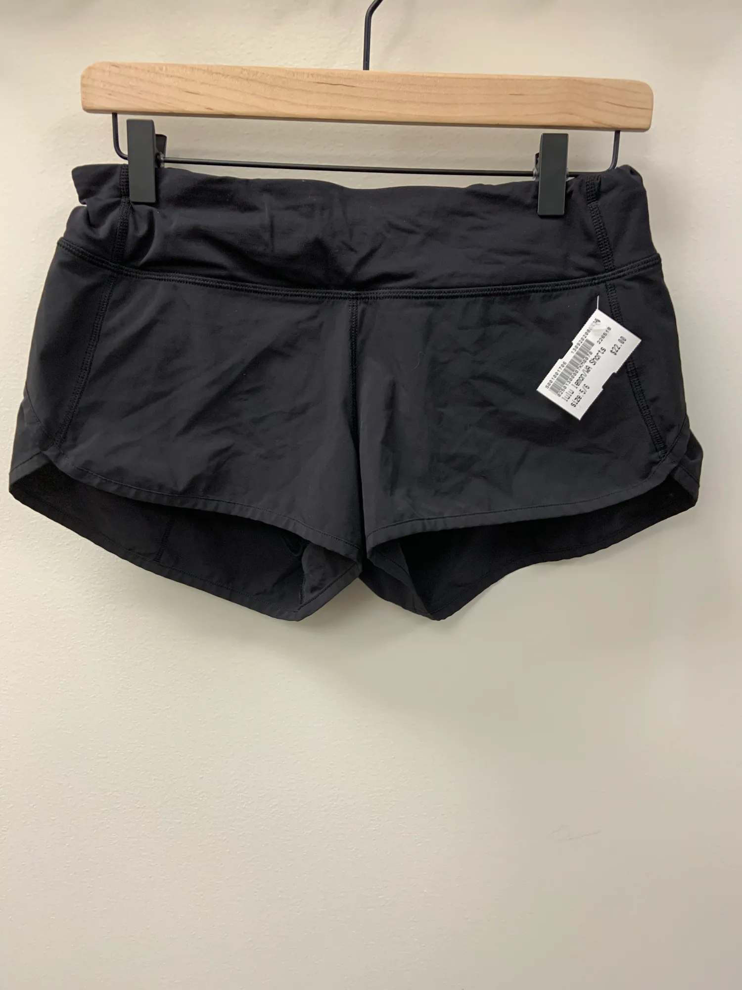 Lulu Lemon Athletic Shorts Size 5/6
