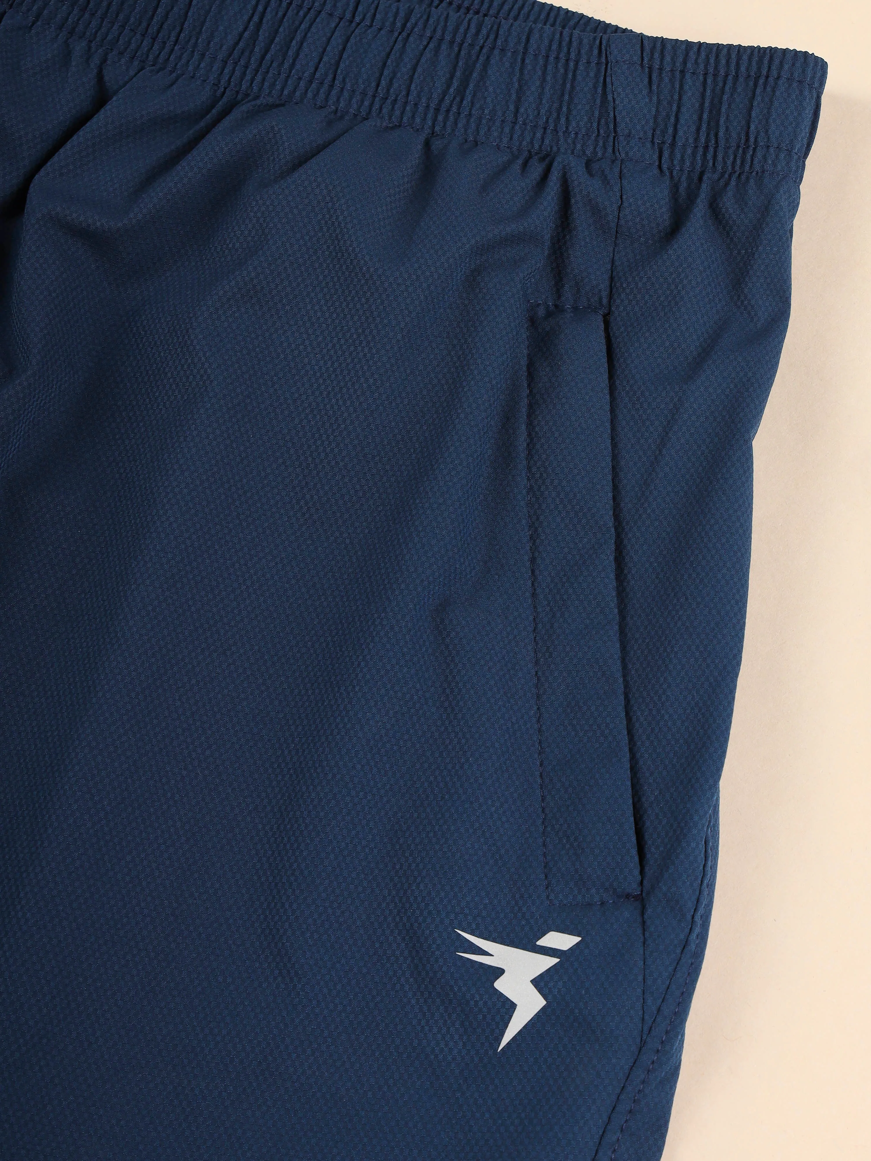 Men Solid Relax Fit Shorts with TECHNOLITE