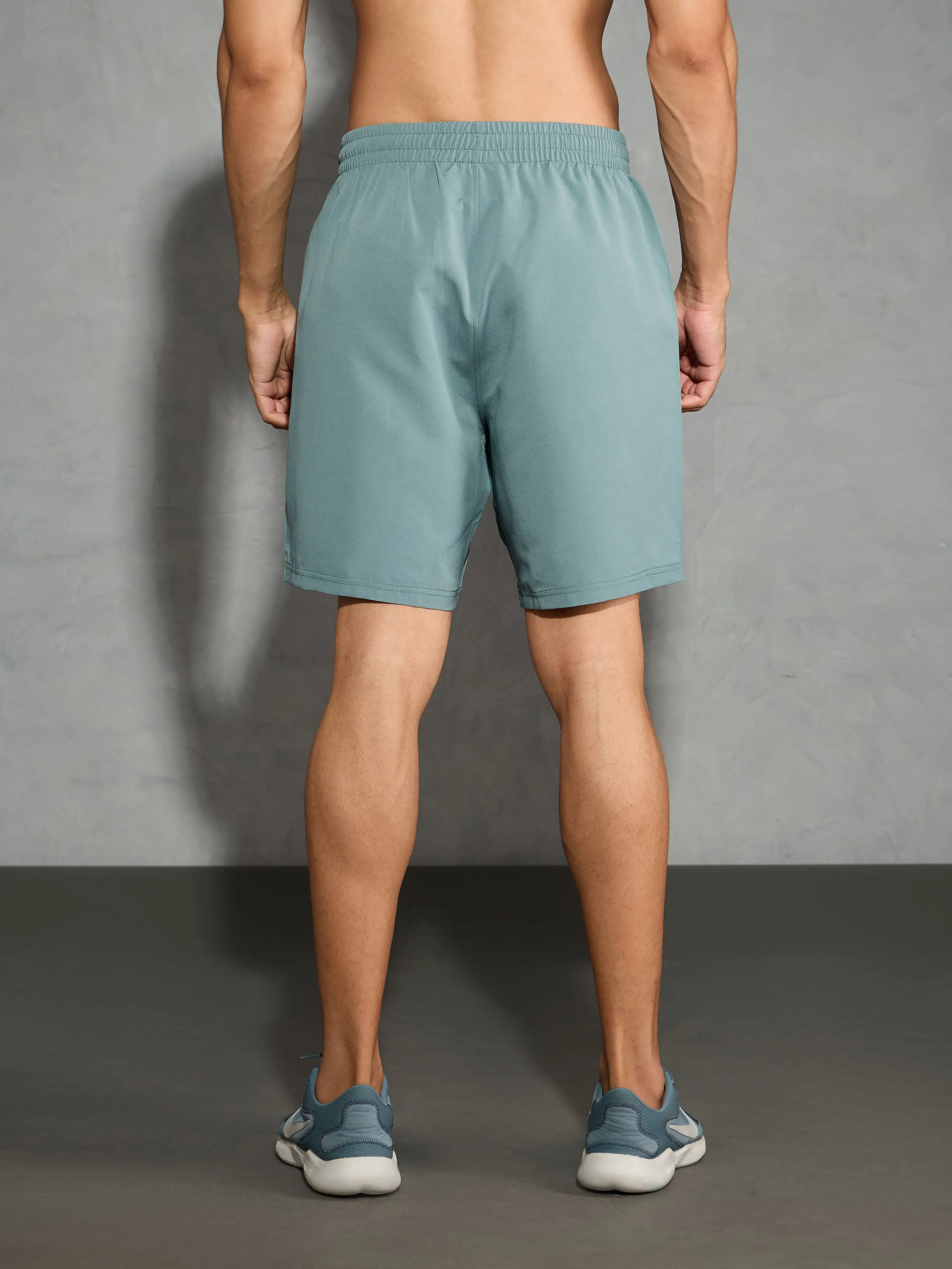 Men Solid Slim Fit Shorts with TECHNOLITE