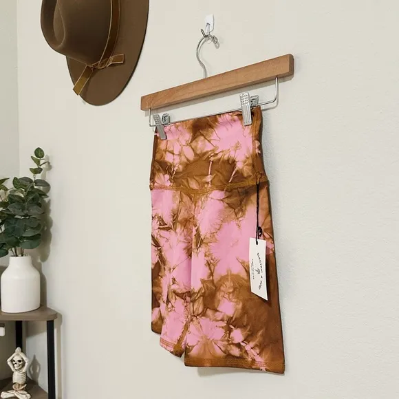 NEW Electric &amp; Rose Cali Tie Dye Bike Shorts