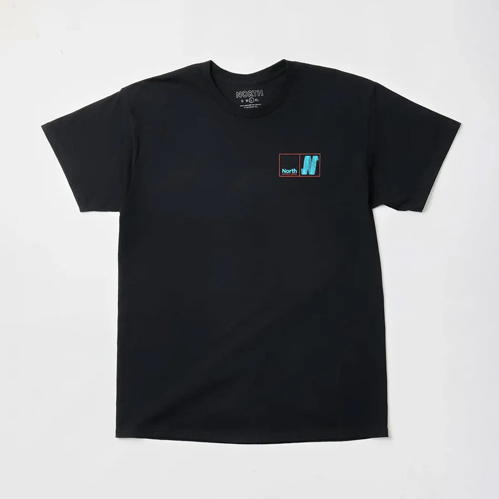 North 'N Logo' T-Shirt (Black / Blue / Red)