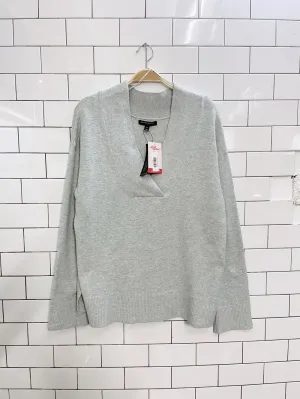 nwt banana republic cozy v-neck pullover