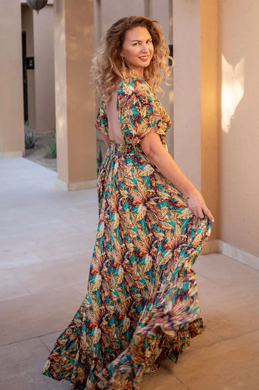 Open back maxi dress with sleeves