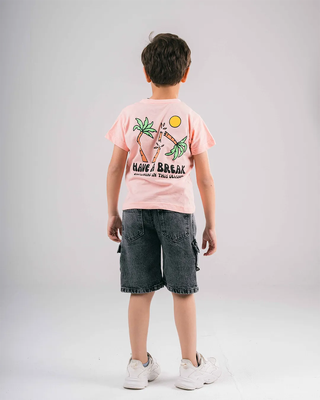 Ovesized Boys T-Shirt Have A Break Printed