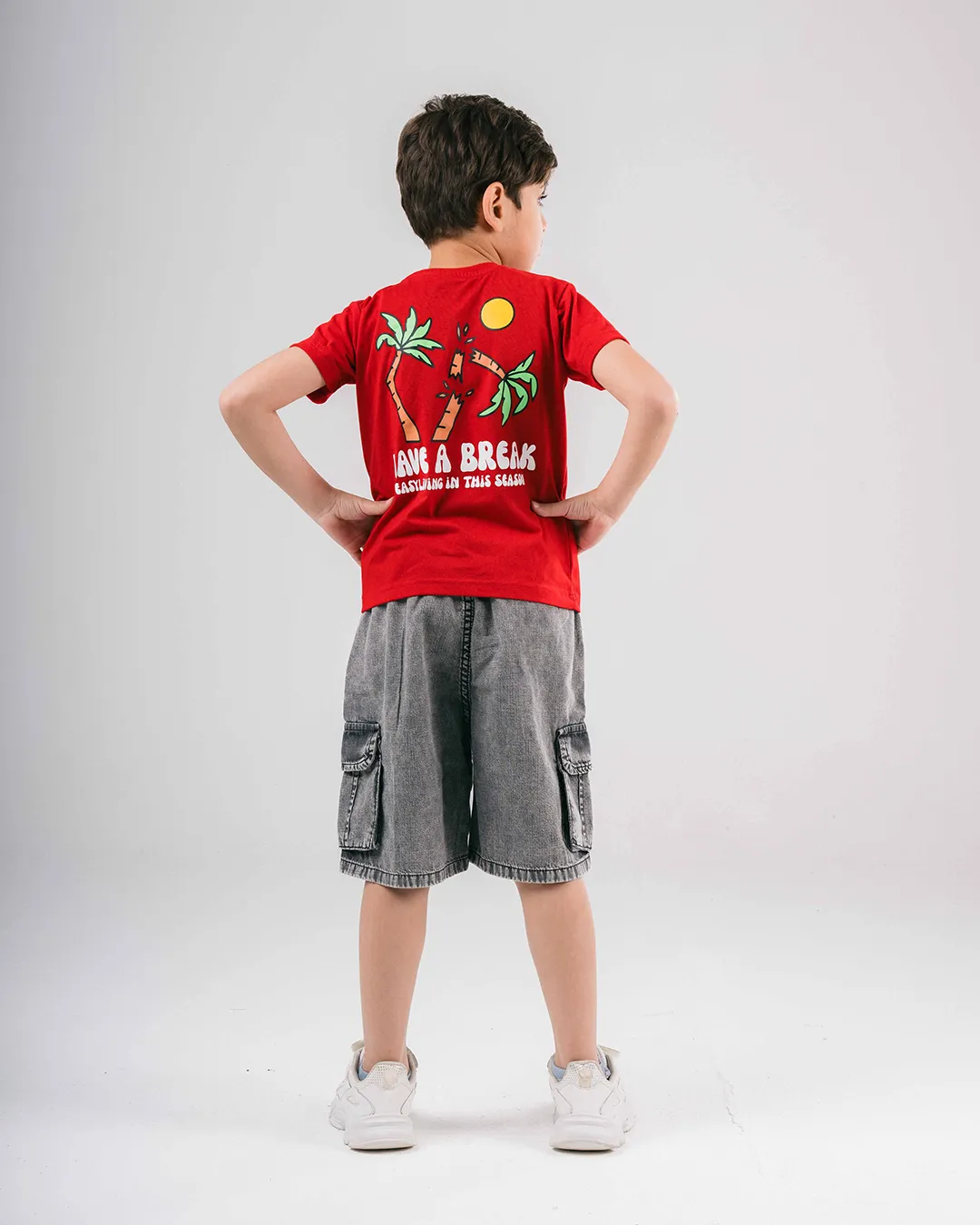 Ovesized Boys T-Shirt Have A Break Printed