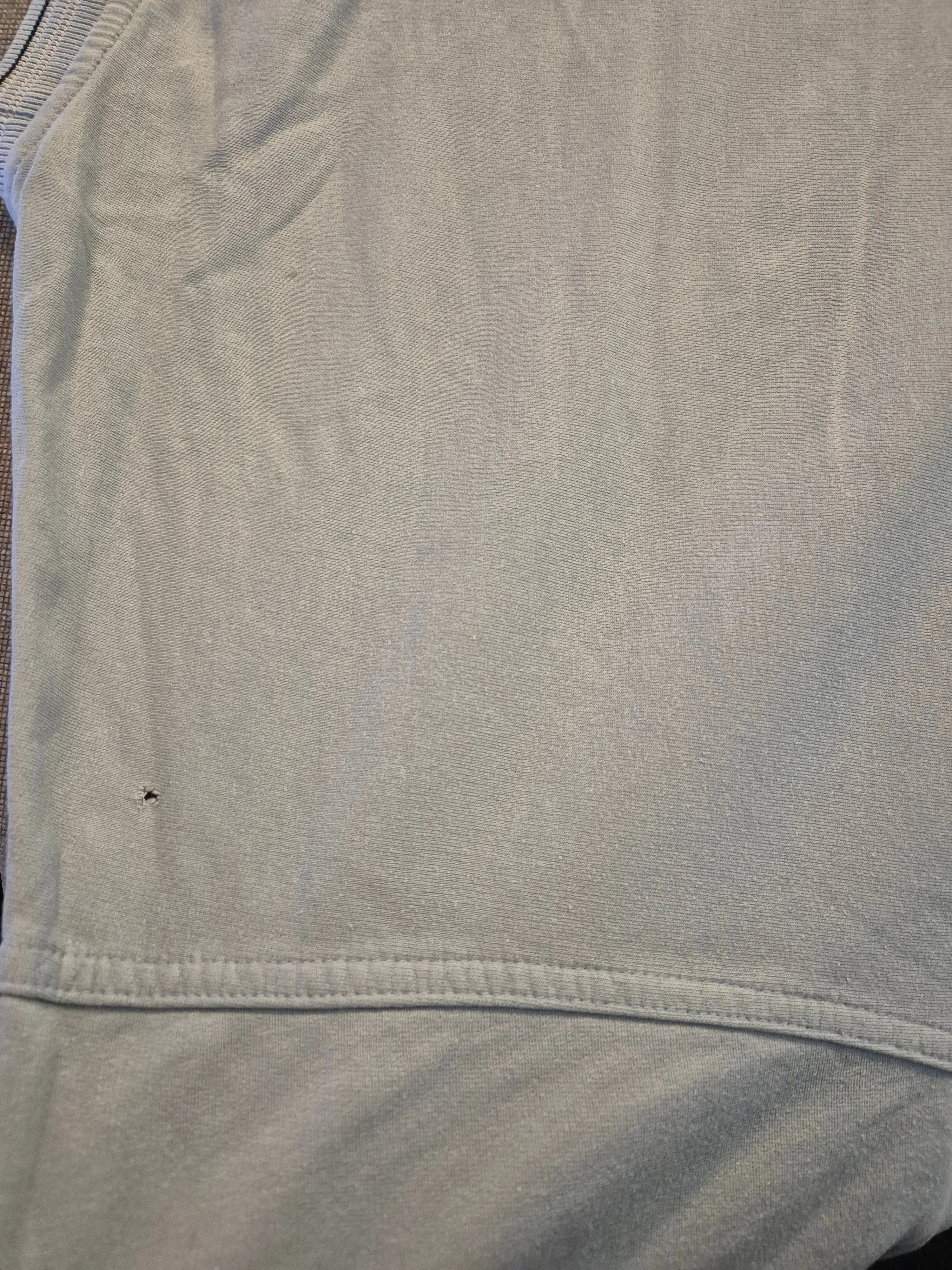 Puma 90s logo sweater maat L