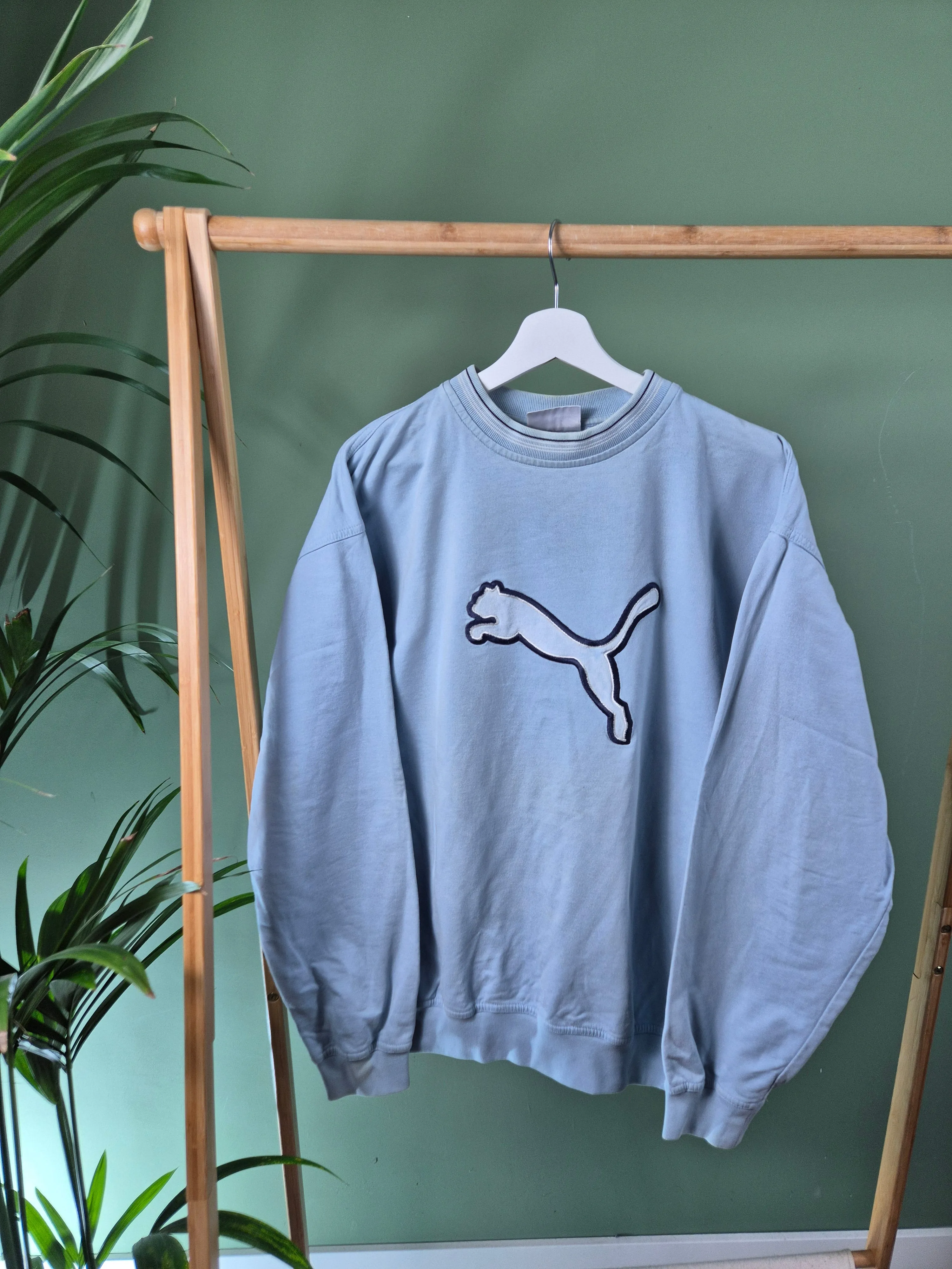 Puma 90s logo sweater maat L