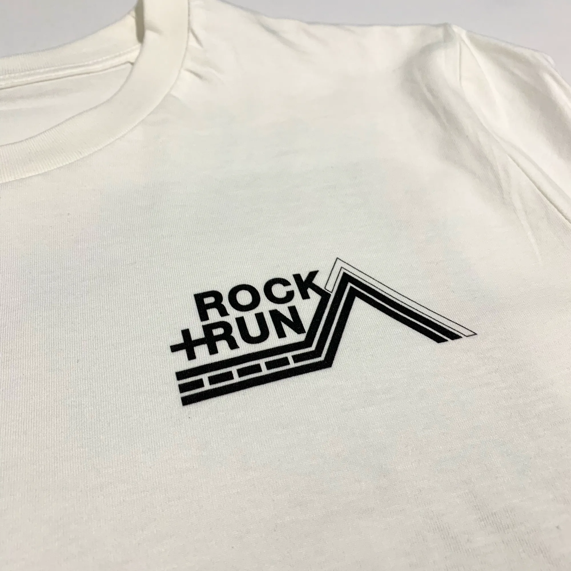 Rock Run Hodge Close Graphic Organic Cotton T-Shirt - Unisex