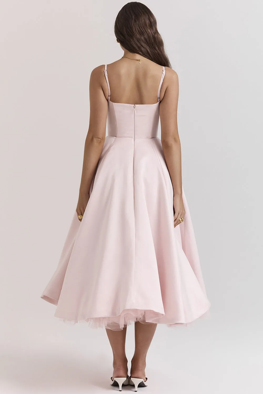 Úrsula® | Elegant Silhouette Dress