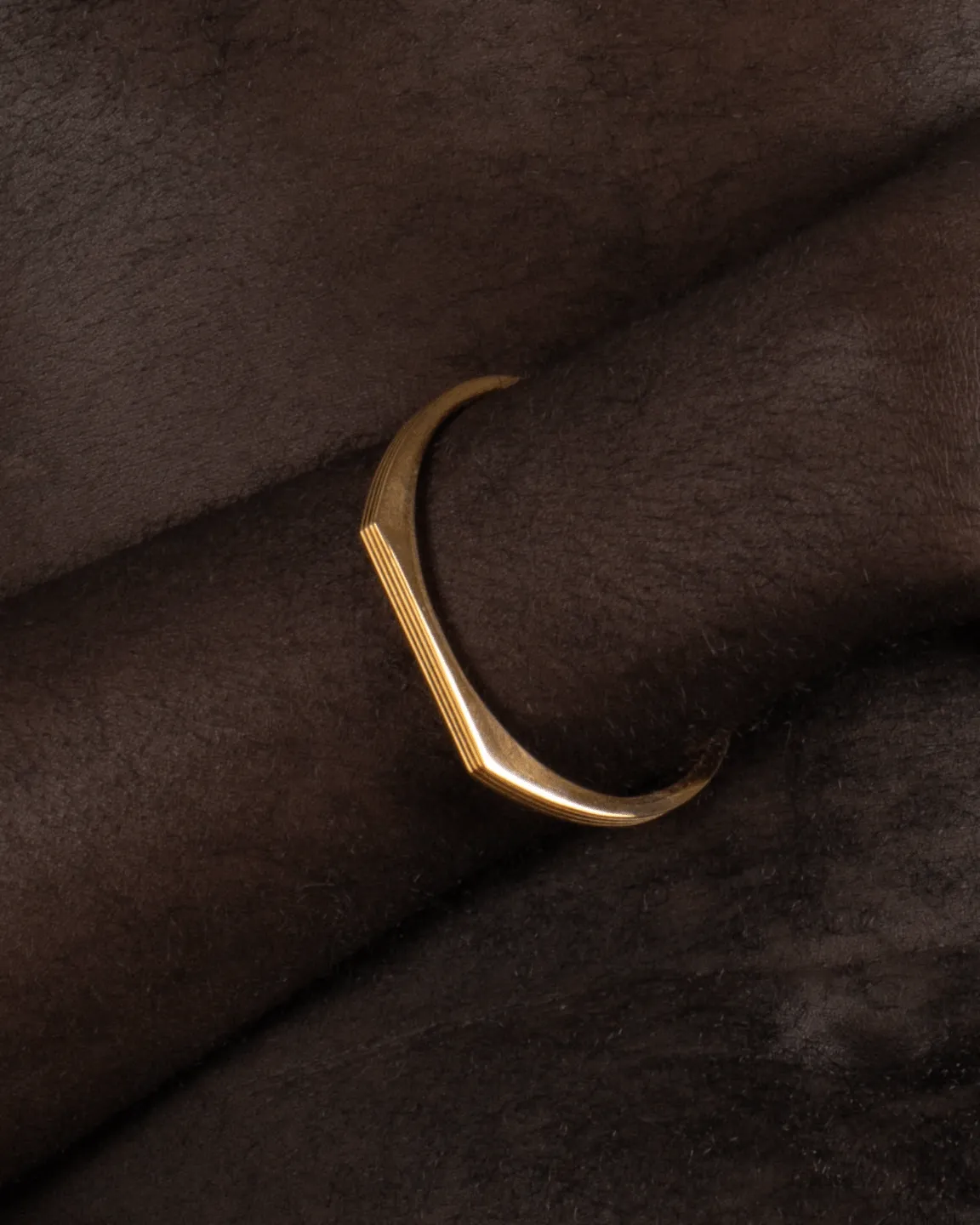 SLIM AURELIA CUFF