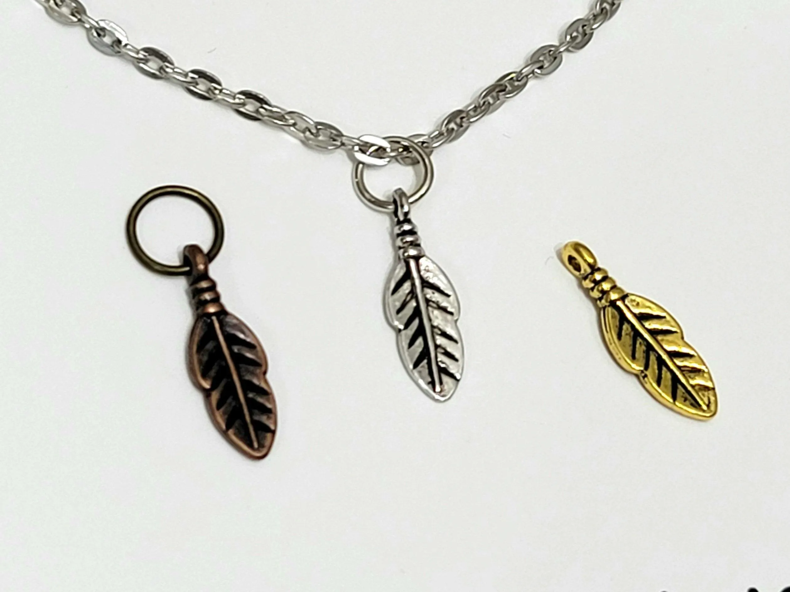 Small Feather Necklace
