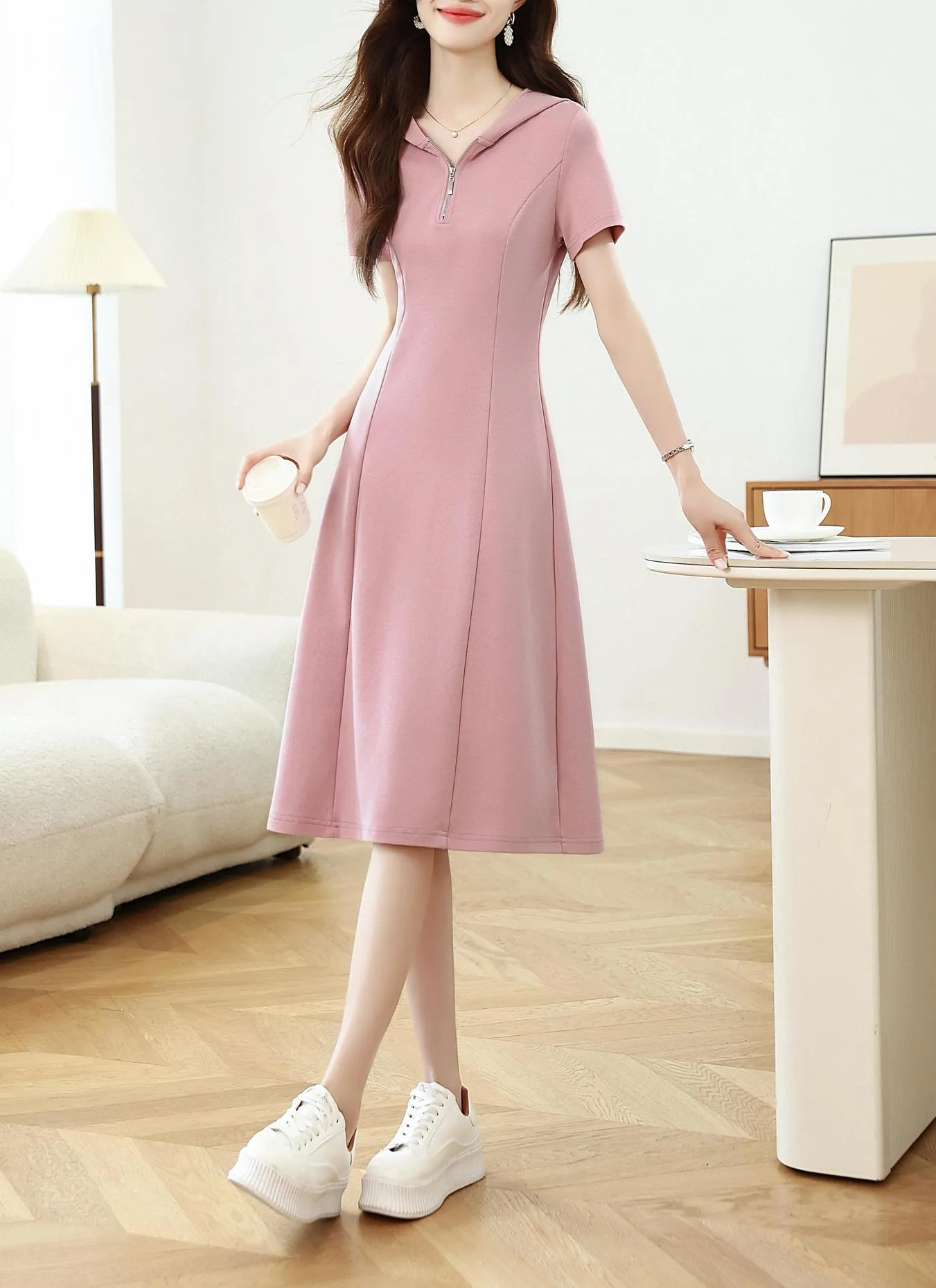 Solid Mid Pleated Dress with Hood for a Relaxed Women's Style