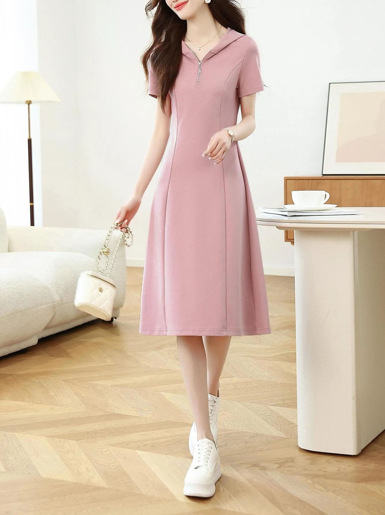 Solid Mid Pleated Dress with Hood for a Relaxed Women's Style