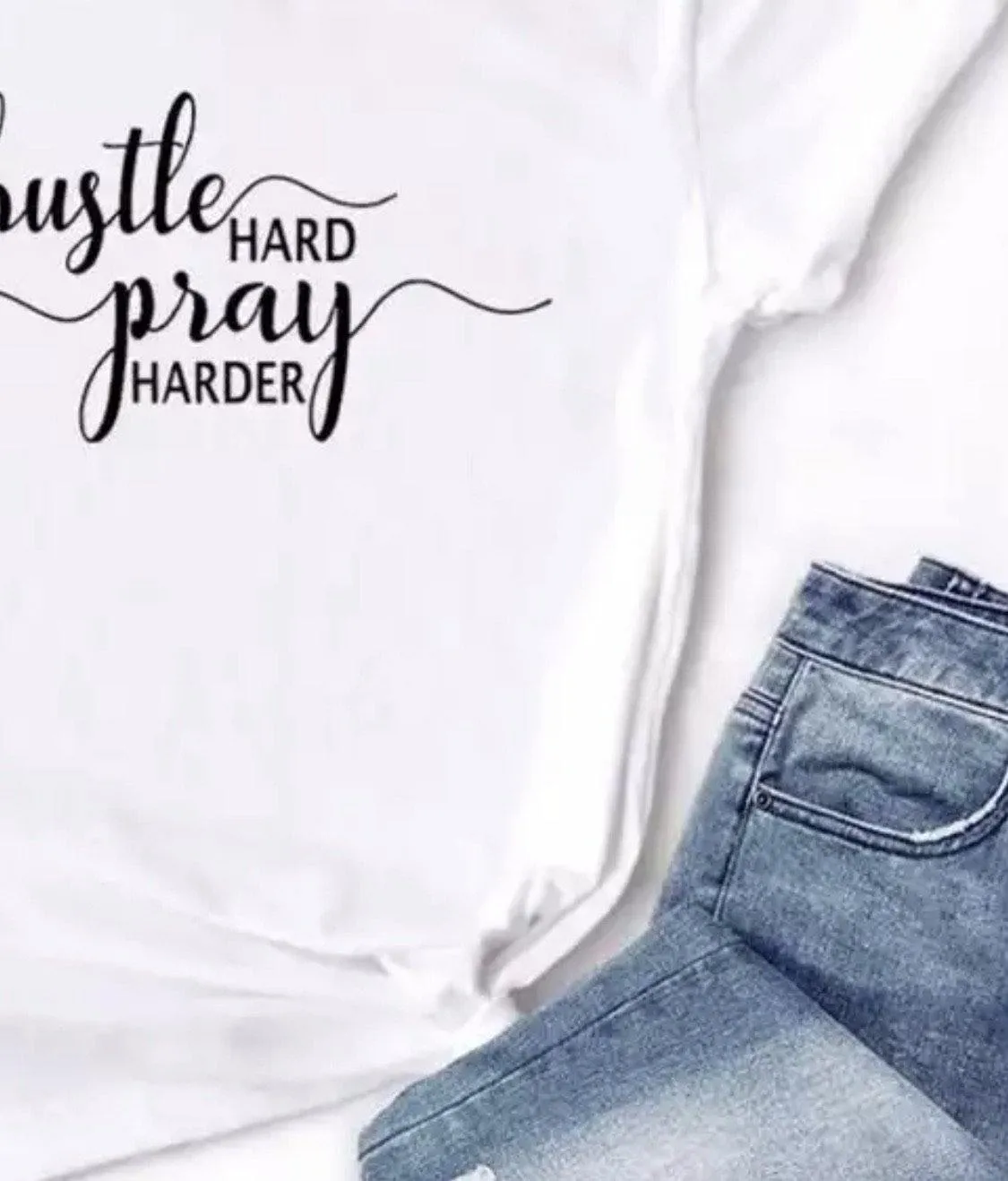 T-shirts Hustle hard PRAY harder S - 3XL. Pink, black, gray, white, yellow or maroon.