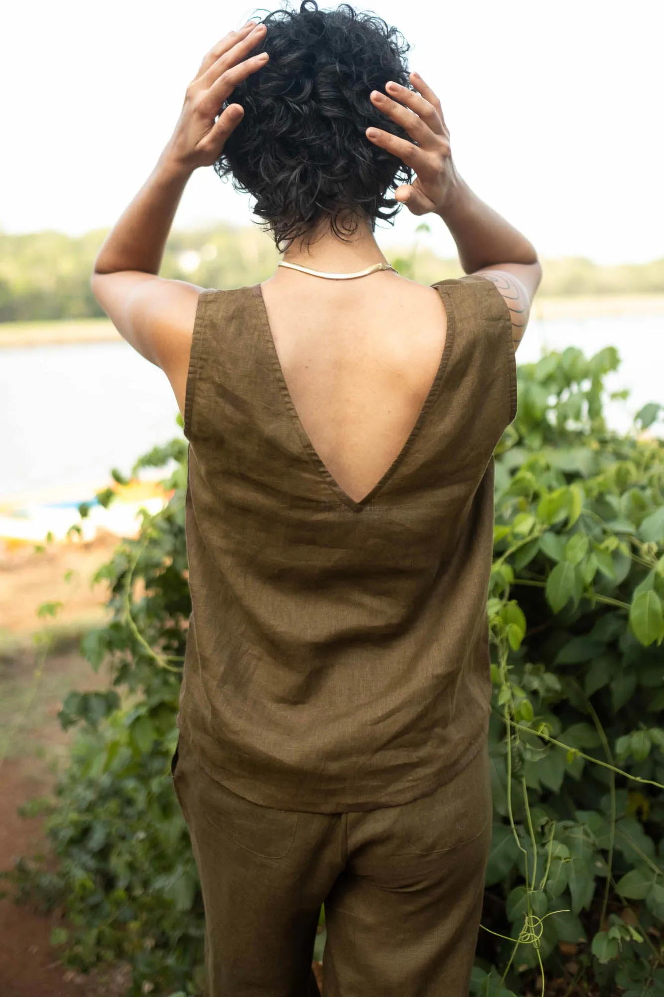 The Linen V Neck Tank