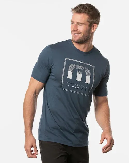 TRAVIS MATHEW MENS BEARLY THERE T-SHIRT - INSIGNIA