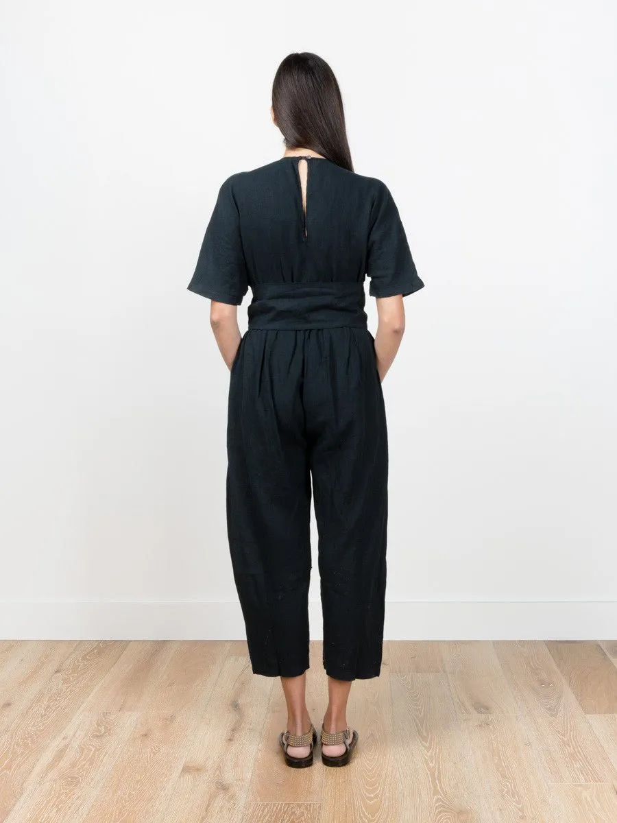 v-neck jumper - black