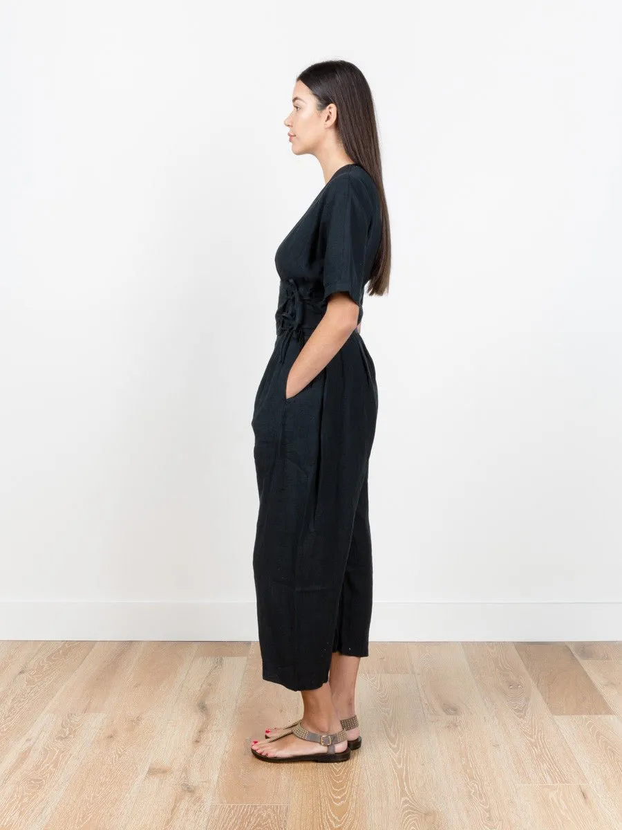 v-neck jumper - black