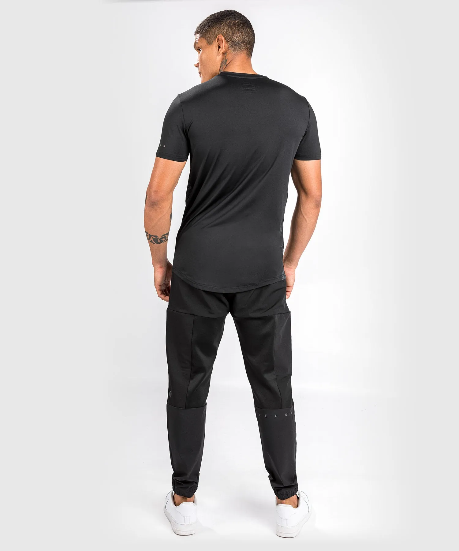 Venum Classic Evo Dry-Tech T-Shirt - Schwarz/Weiss