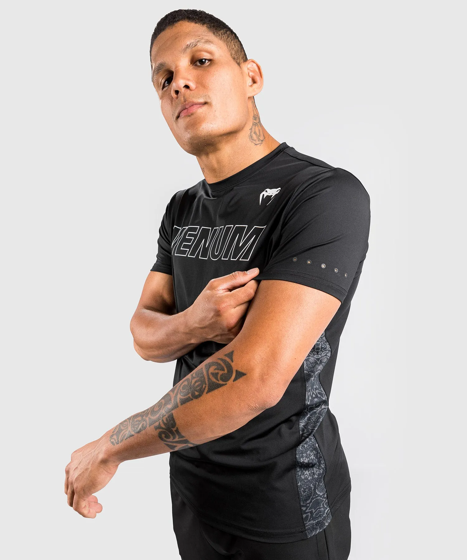 Venum Classic Evo Dry-Tech T-Shirt - Schwarz/Weiss