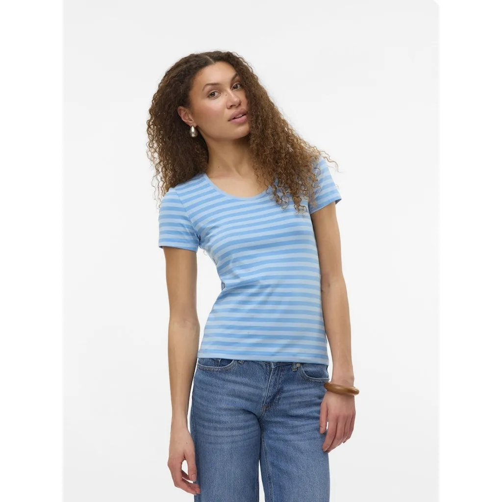 VERO MODA dame t-shirt VMLOTTE - Azure Blue Stripes AIRY BLUE