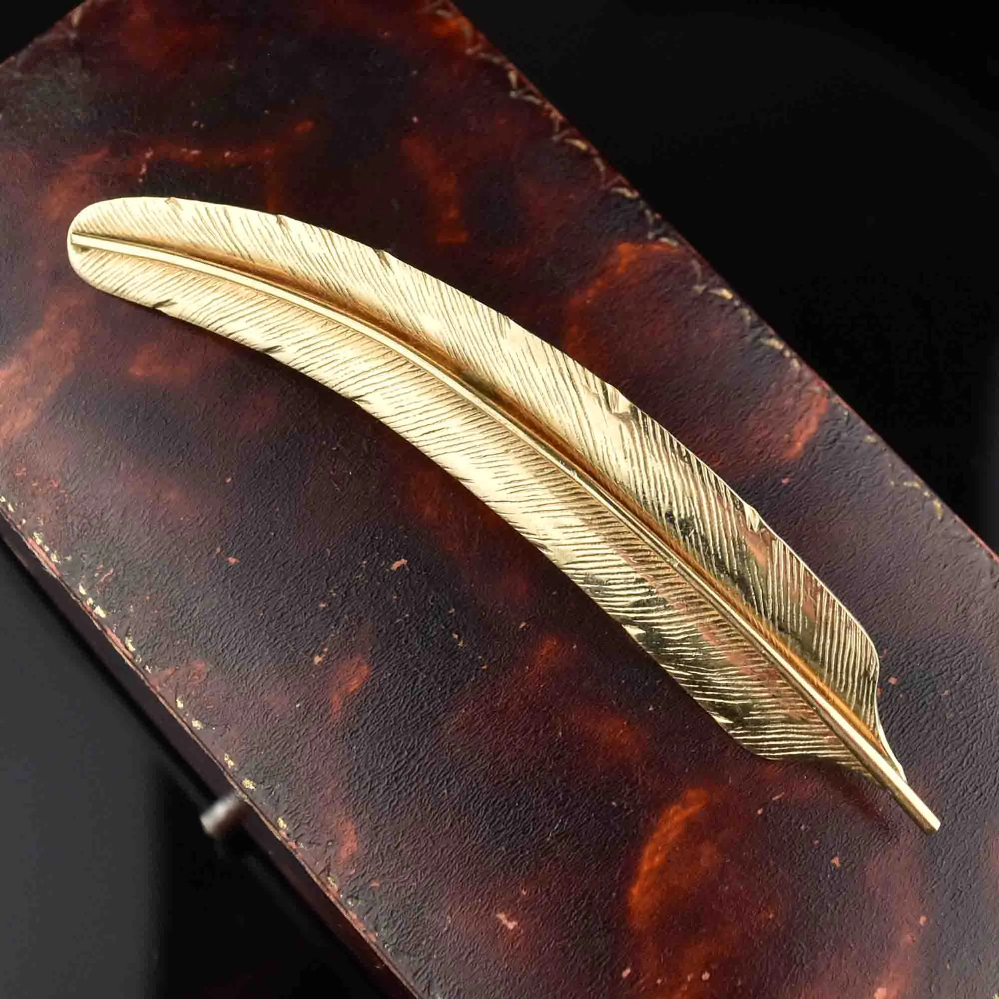 Vintage Gold Feather Pendant Brooch
