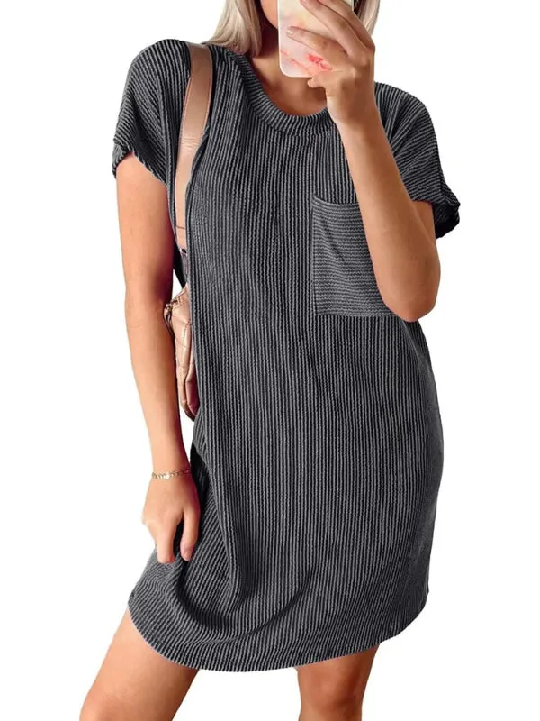 Wavy Striped Casual Dress with Ribbed Texture and Pocket