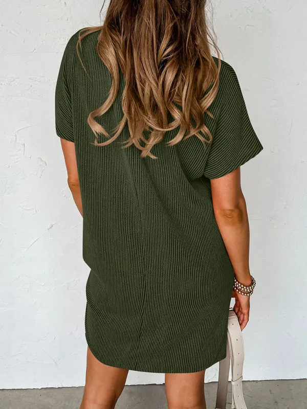 Wavy Striped Casual Dress with Ribbed Texture and Pocket
